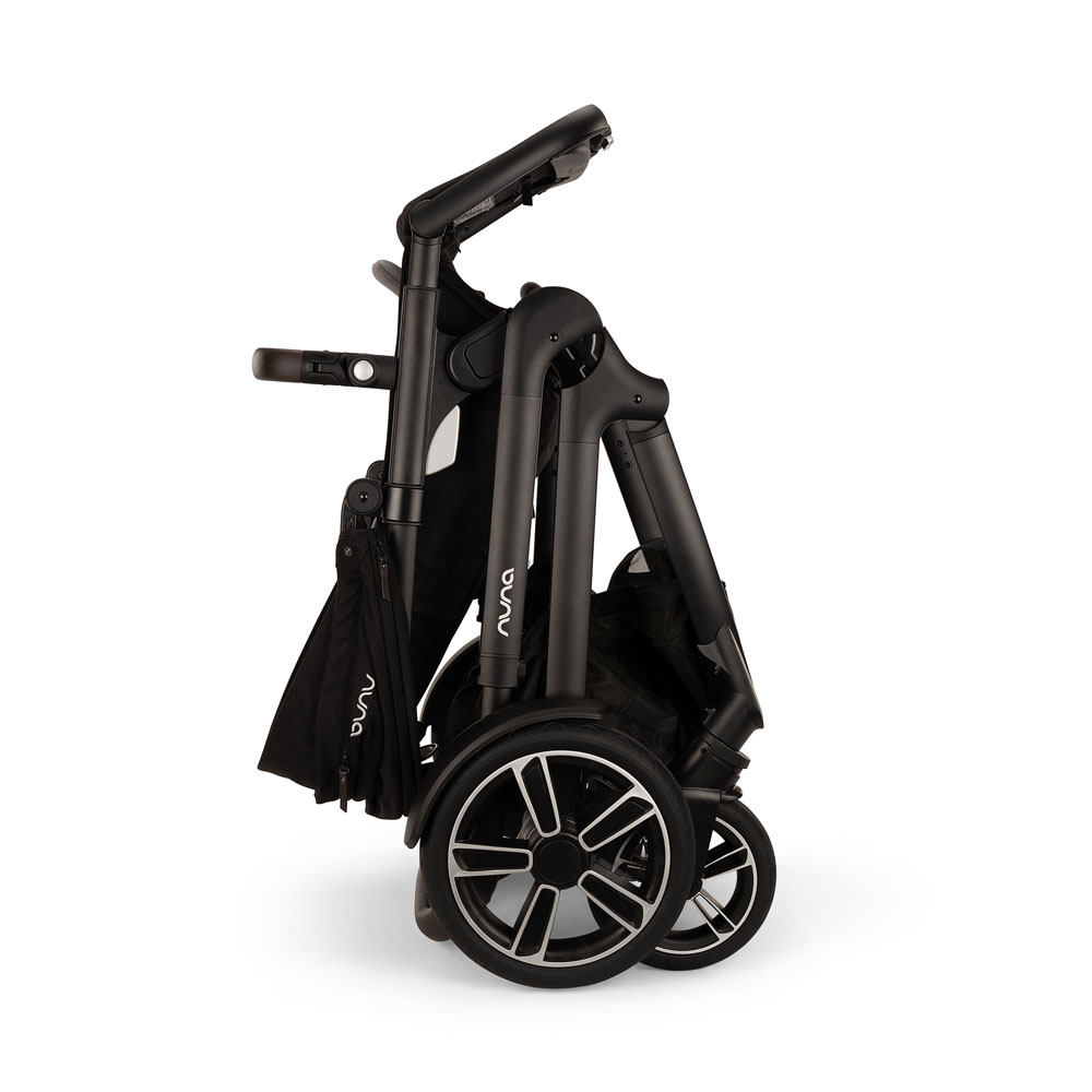 Nuna Demi Next Sittvagn Caviar
